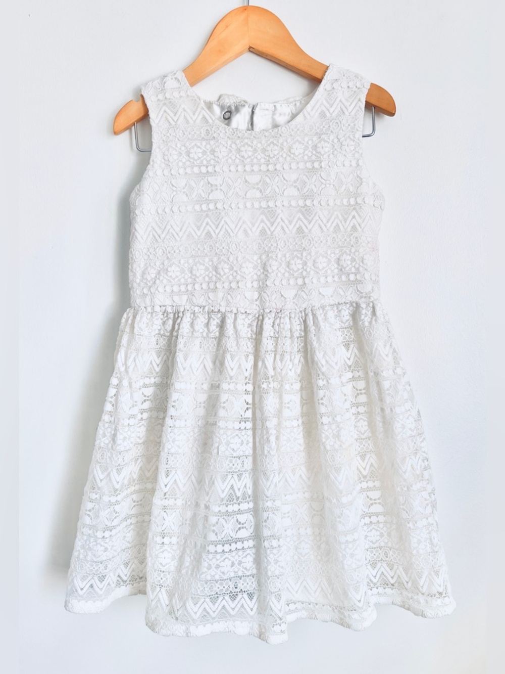5T Children’s Place White Lace Dress